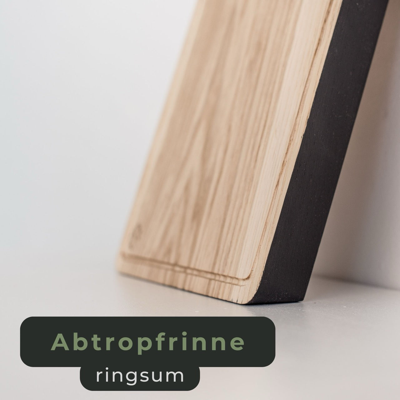 Schönes Eiche Schneidebrett Holz mit Abtropfrinne ringsum