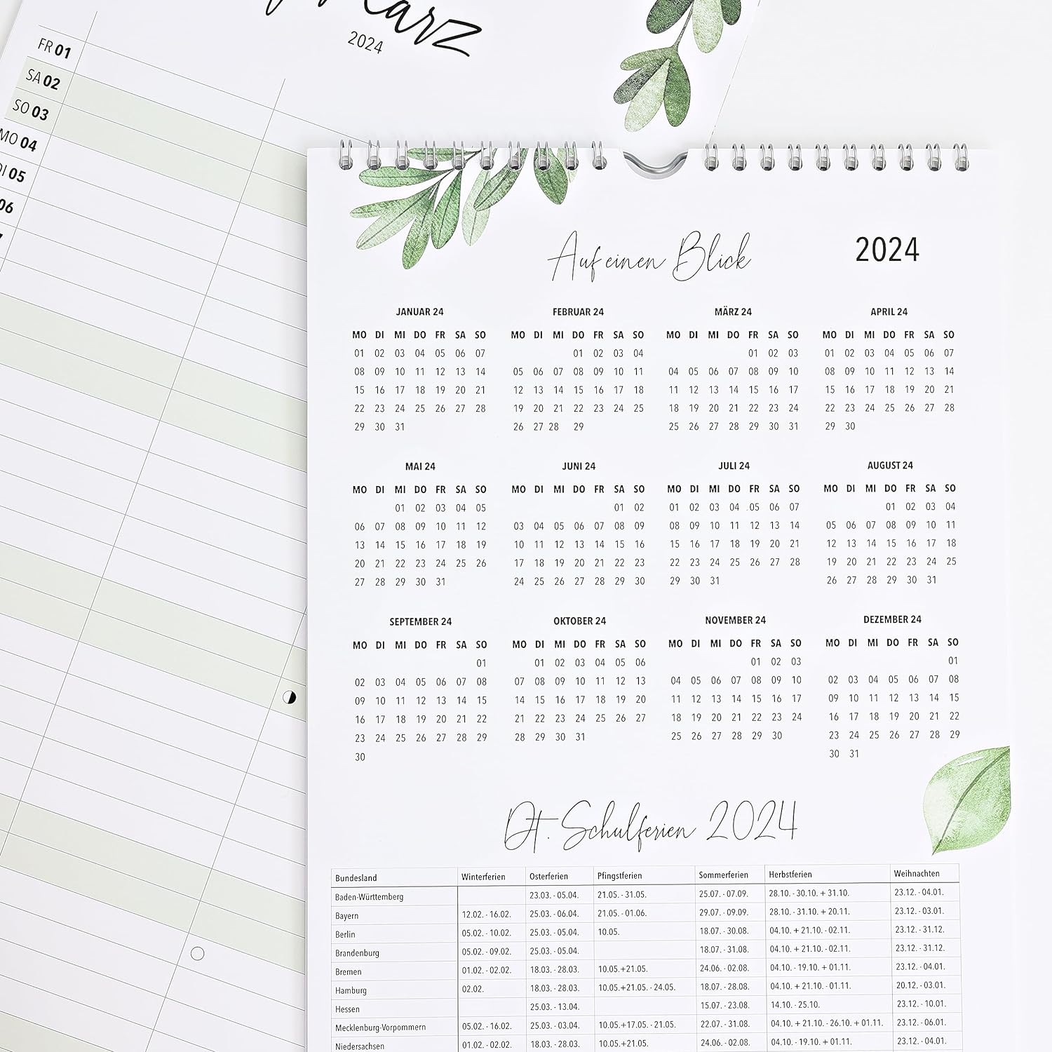 Paarplaner Eukalyptus - 3 Spalten Familienkalender Wandkalender 2024 - Grünschloss